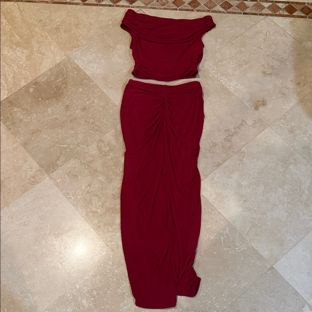 Elegant Red Women's Skirt Set